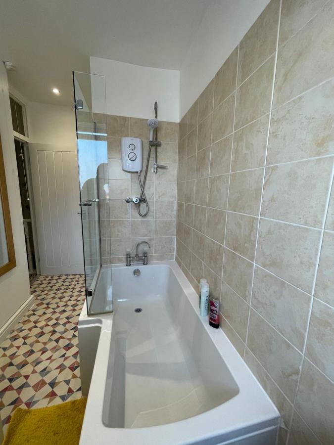 Nottingham Home Stay Eksteriør bilde